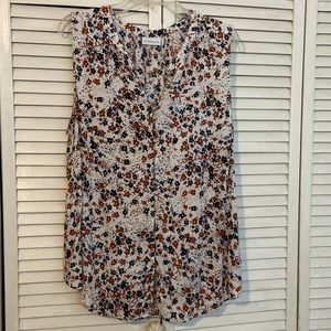 Large Light & Airy Top